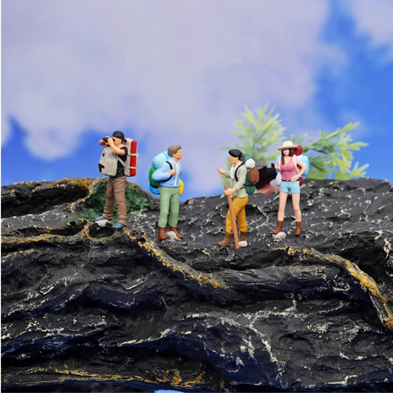 Outdoor Adventure Movies - 1/64 Resin Painted Handmade 3D 1/87